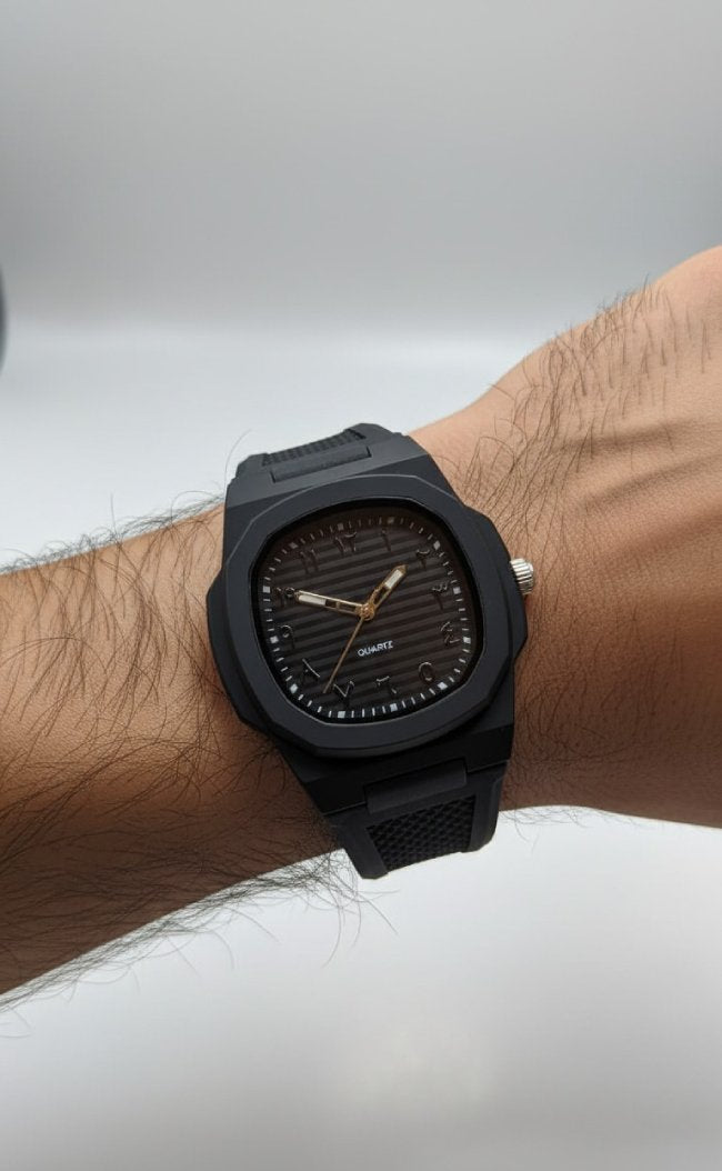 All-Black Modern Quartz Wristwatch – Sleek, Durable & Timeless Design
