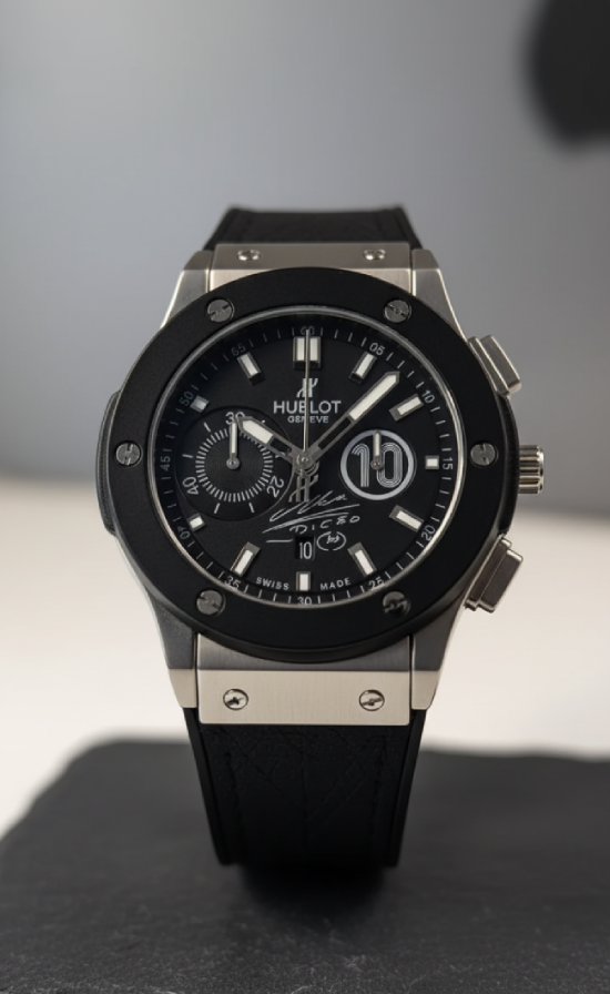 Hublot Men’s Luxury Watch – Black Dial with Rubber Strap