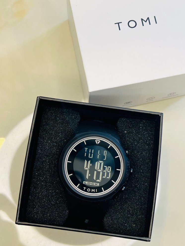 TOMI T-220 Sports Watch Digital Sports Watch
