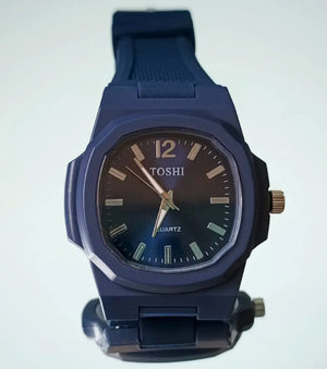 Toshi Analog Sports-Style Watch – Classic Dial with Durable Rubber Strap