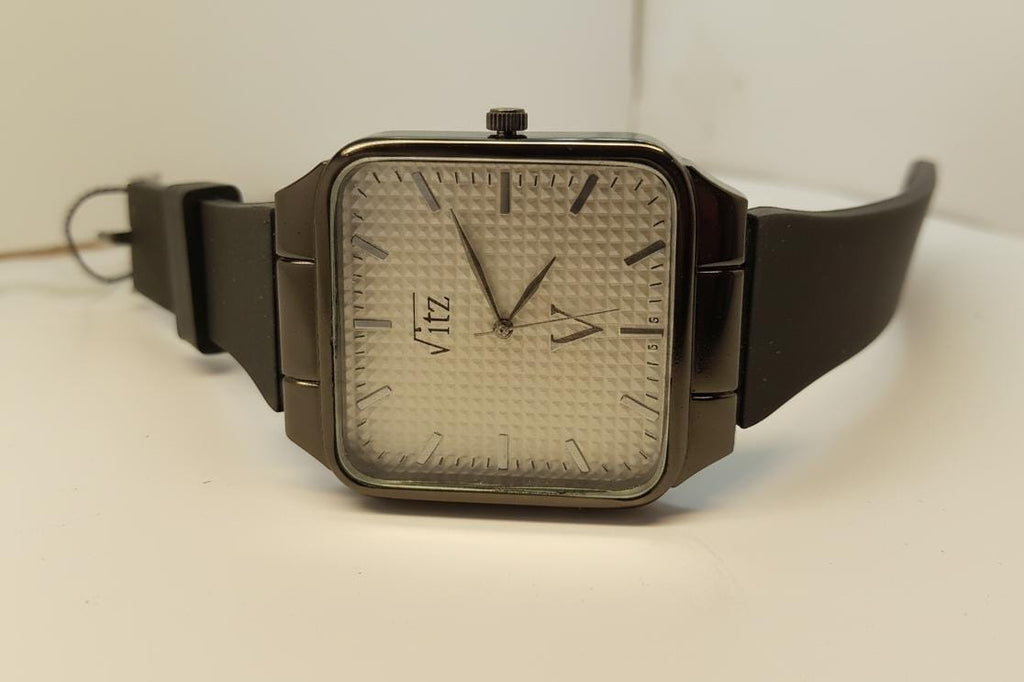 Vitz Square Dial Wrist Watch