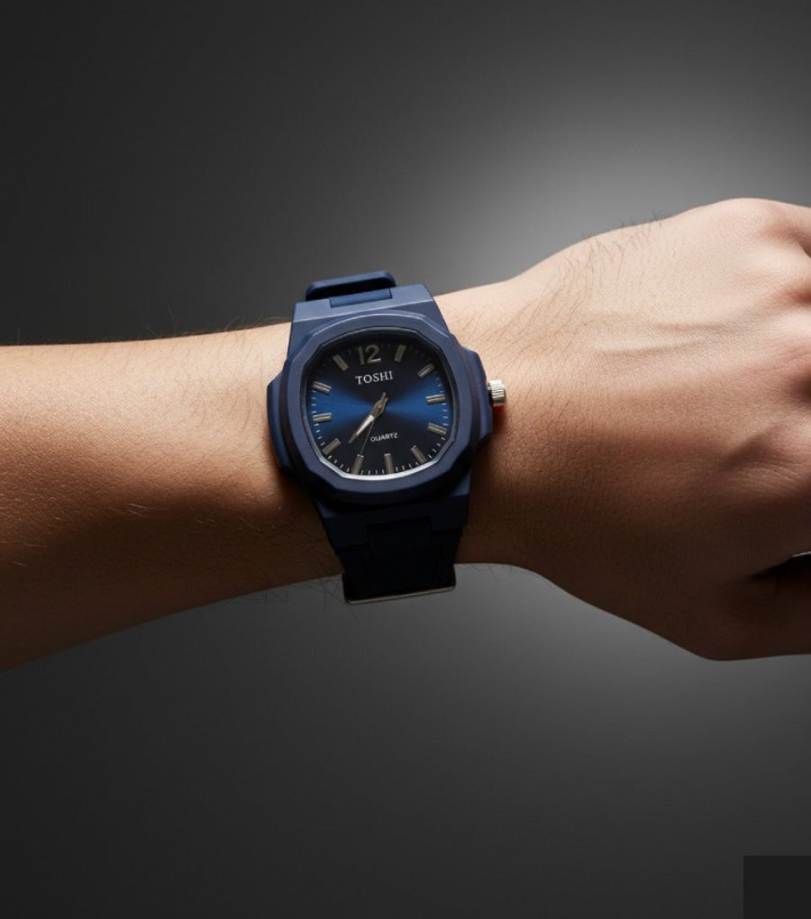 Toshi Analog Sports-Style Watch – Classic Dial with Durable Rubber Strap