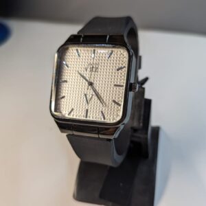 Vitz Square Dial Wrist Watch