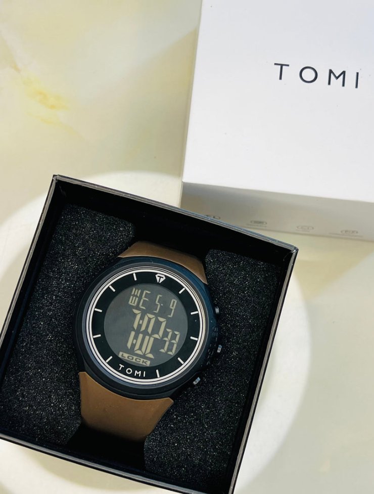 TOMI T-220 Sports Watch Digital Sports Watch - Image 3